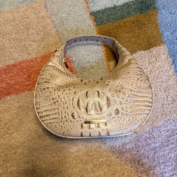 Brahmin Mindy Crescent Bag - NWT - Picture 3 of 3